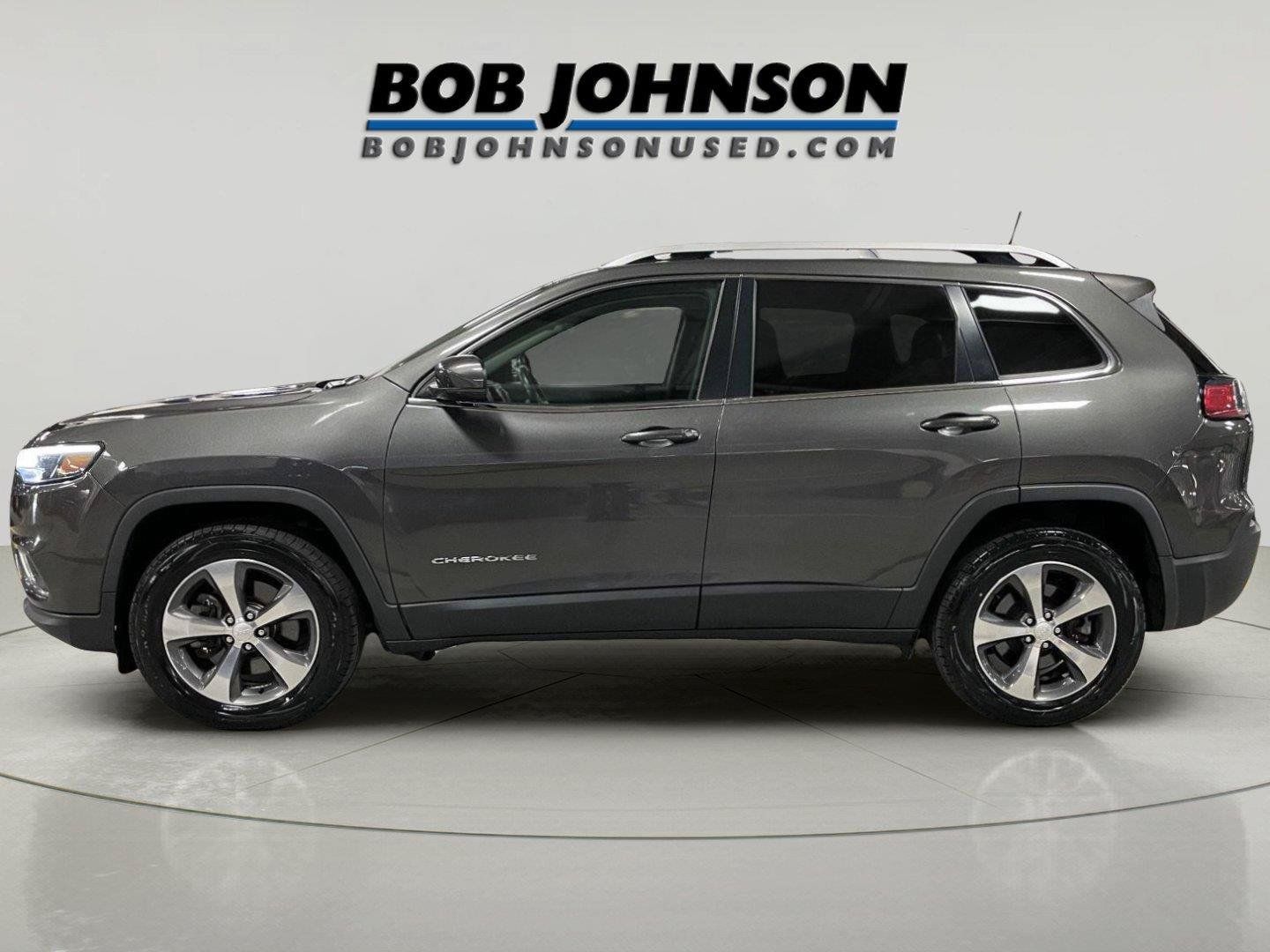 Used 2019 Jeep Cherokee Limited AWD/4WD image 7