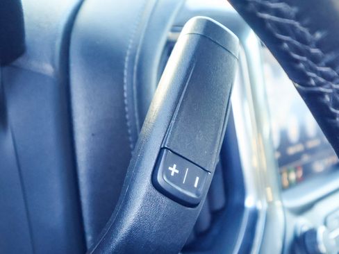 Used 2022 Chevrolet Silverado 1500 RST w/ Convenience Package II image 10