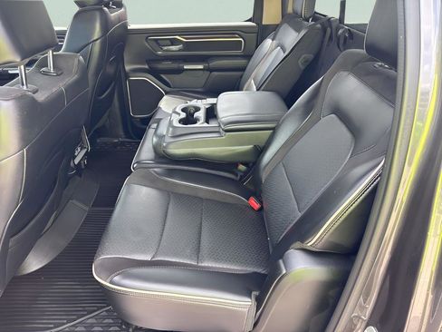 Used 2021 RAM 1500 Laramie AWD/4WD image 38