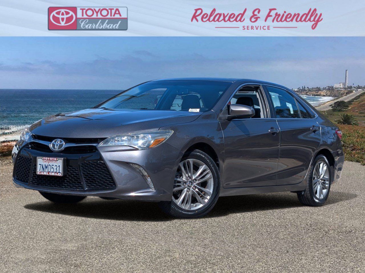 Used 2016 Toyota Camry SE w/ Moonroof Package FWD image 1