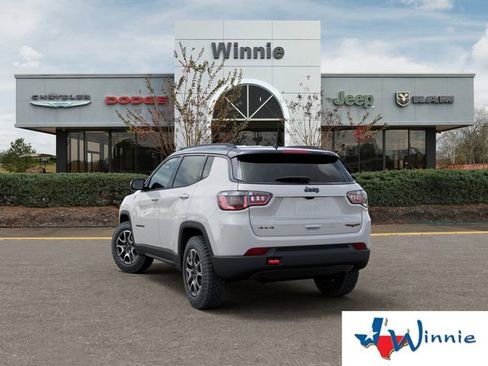 New 2026 Jeep Compass Trailhawk image 3