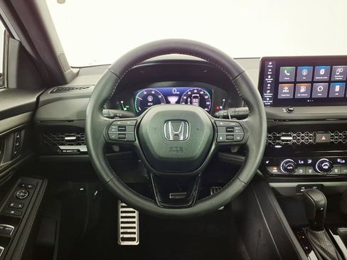Used 2023 Honda Accord Sport image 15