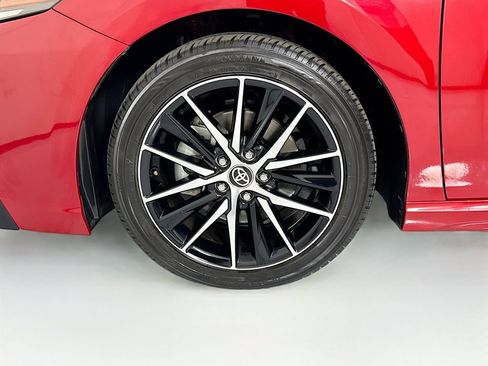 Used 2021 Toyota Camry SE w/ Carpet Mat Package (TMS) image 30