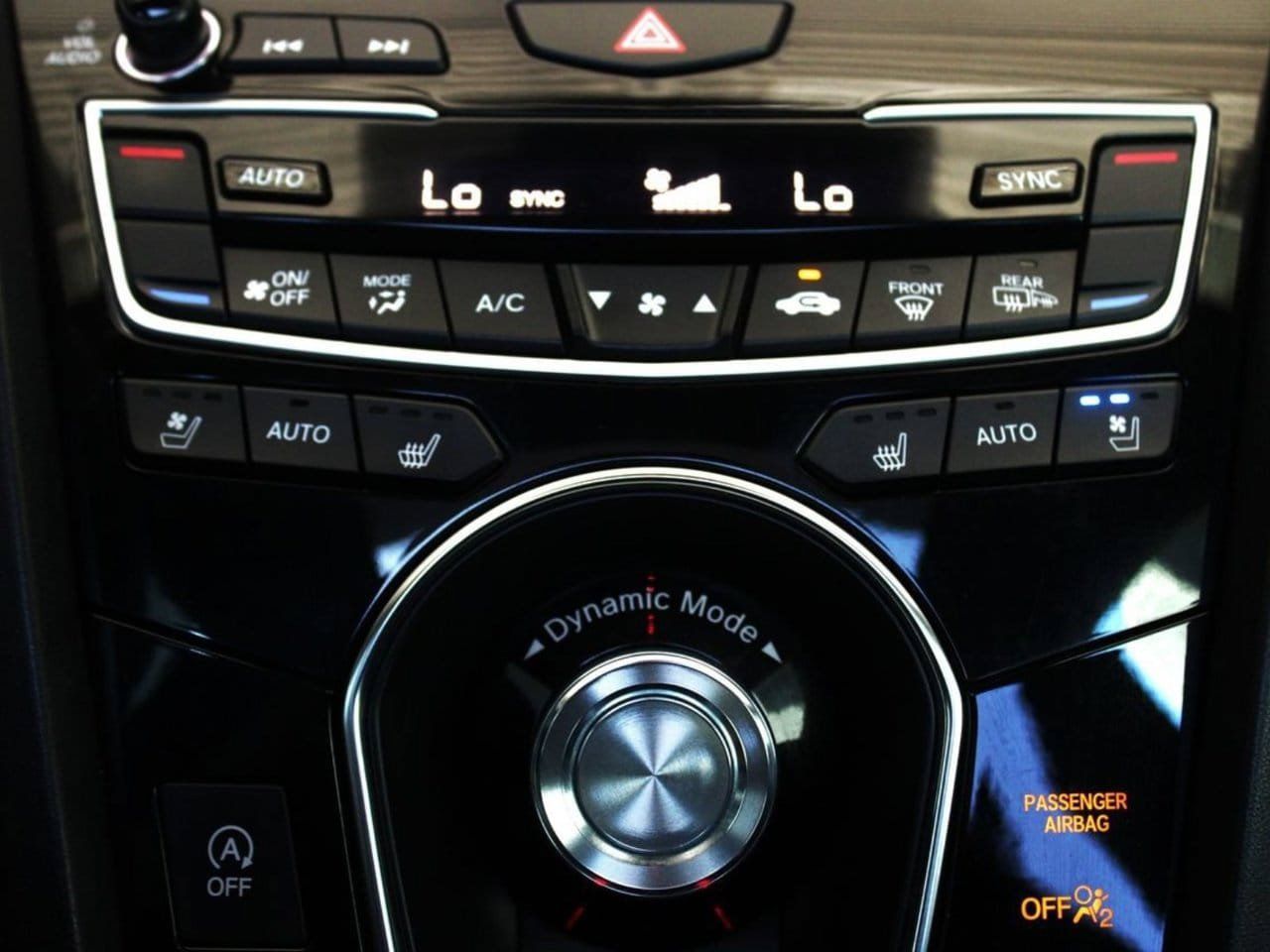 Used 2019 Acura RDX w/ Advance Package FWD image 24