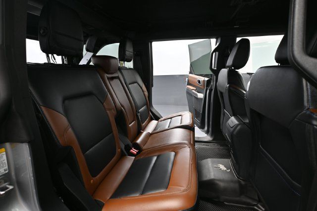 Used 2023 Ford Bronco Outer Banks AWD/4WD image 33