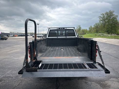 Used 2023 RAM 2500 Tradesman w/ Safety Group AWD/4WD image 5