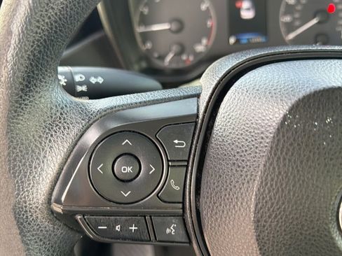 Used 2023 Toyota Corolla LE image 15