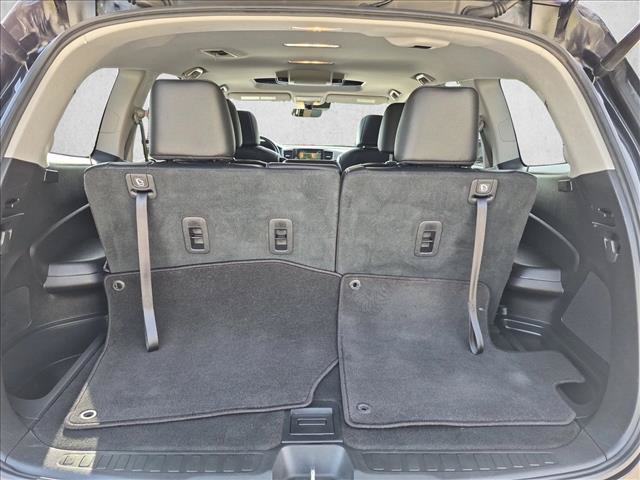 Used 2019 Honda Pilot Touring image 6