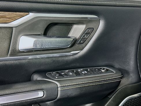 Used 2020 RAM 1500 Laramie image 15