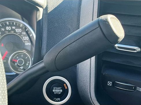 Used 2024 RAM 3500 Tradesman w/ Chrome Appearance Group image 16