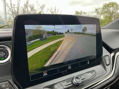 Used 2025 Chevrolet Blazer RS w/ Enhanced Convenience Package AWD/4WD image 29