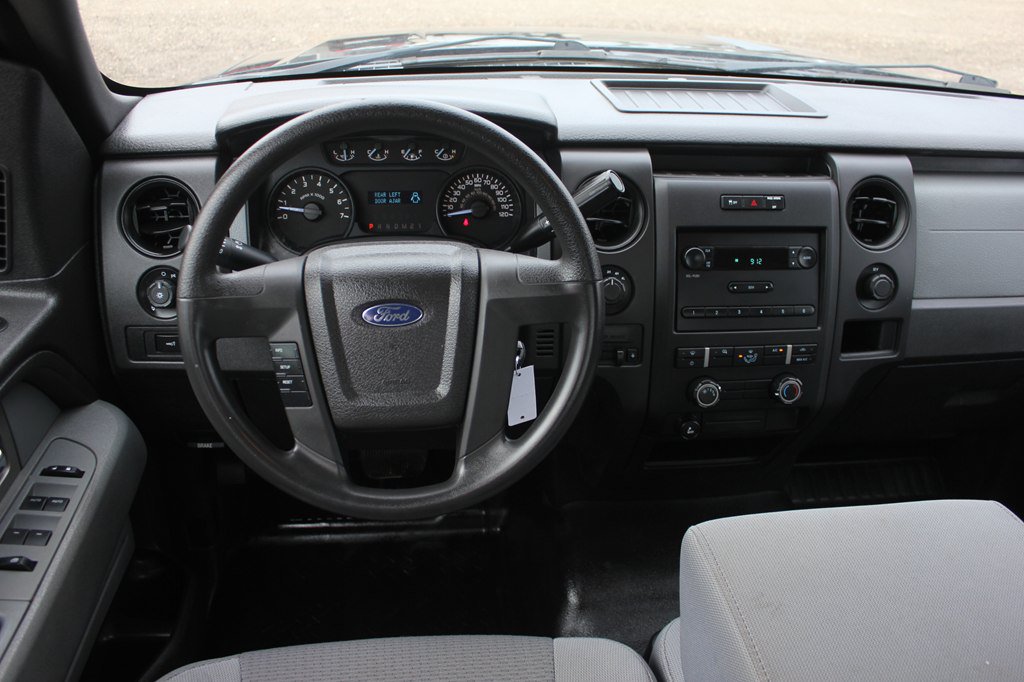 Used 2011 Ford F150 XL w/ HD Payload Pkg AWD/4WD image 9