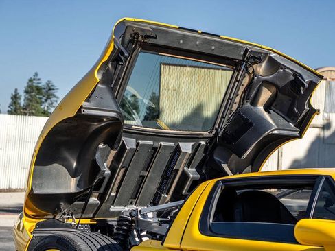 Used 2006 Ford GT image 74