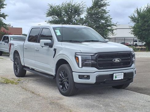 Used 2026 Ford F150 Lariat w/ Equipment Group 501A Mid AWD/4WD image 3