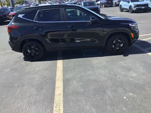 New 2026 Kia Seltos EX w/ EX Sunroof Package image 6