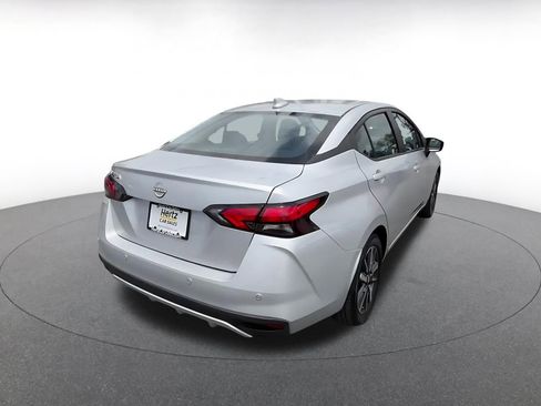 Used 2025 Nissan Versa SV FWD image 15
