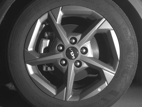 Used 2025 Kia K4 LXS FWD image 12