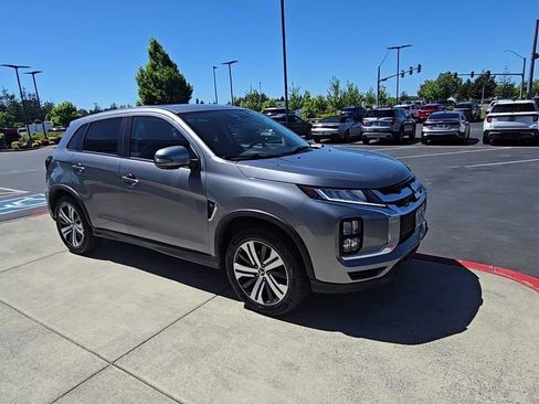 Used 2021 Mitsubishi Outlander Sport AWD image 6