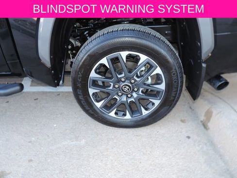 Used 2025 Toyota Tundra Limited image 14