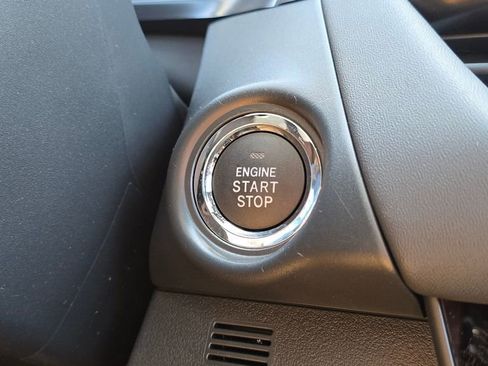 Used 2026 Subaru Outback Touring XT AWD/4WD image 38