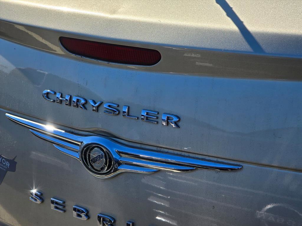 Used 2010 Chrysler Sebring Touring w/ Navigation & Sound Group I FWD image 12
