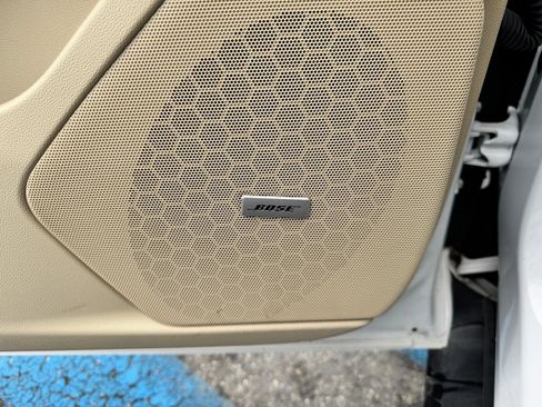 Used 2019 Cadillac XT5 AWD image 29