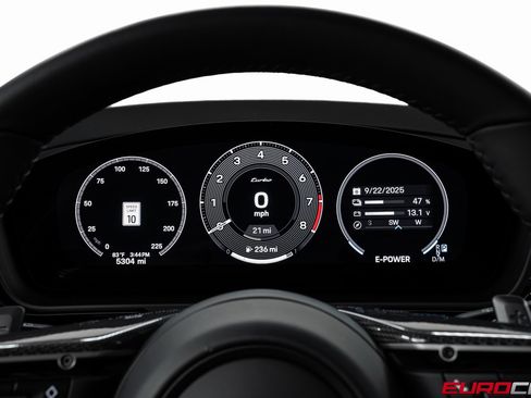 Used 2025 Porsche Cayenne Turbo image 27