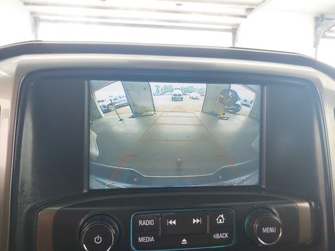 Used 2018 Chevrolet Silverado 1500 High Country AWD/4WD image 10