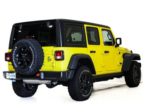 Used 2023 Jeep Wrangler Unlimited w/ Cold Weather Group AWD/4WD image 7