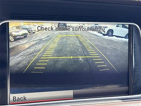 Used 2014 Mercedes-Benz E 350 4MATIC Sedan image 27
