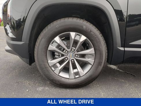 New 2026 Chevrolet Equinox LT w/ Convenience Package II AWD/4WD image 25