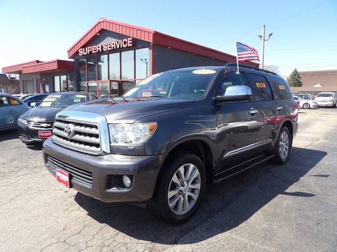 Used 2014 Toyota Sequoia Limited AWD/4WD image 1