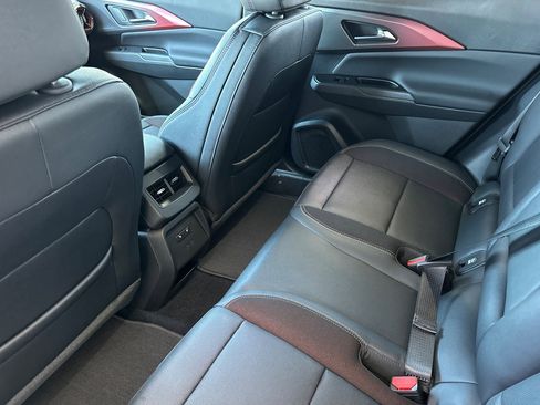 New 2025 Chevrolet Equinox EV RS image 12