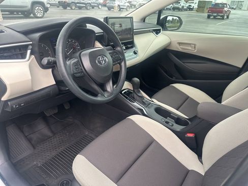 Certified 2025 Toyota Corolla LE image 23