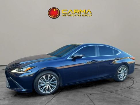 Used 2019 Lexus ES 350 F Sport image 2