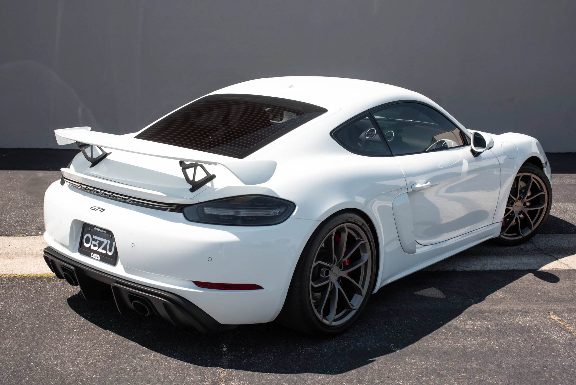 Used 2020 Porsche 718 Cayman GT4 RWD image 28