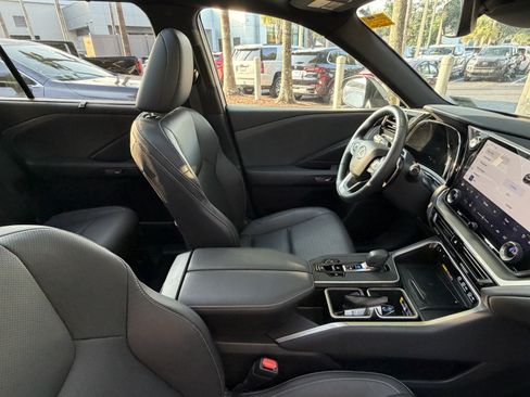 Certified 2025 Lexus TX 350 FWD w/ Technology Package image 47