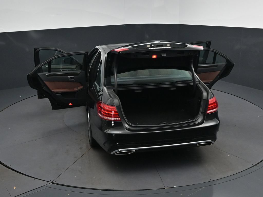 Used 2016 Mercedes-Benz E 350 4MATIC Sedan image 48