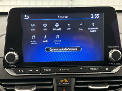 Used 2024 Nissan Altima 2.5 SV image 42