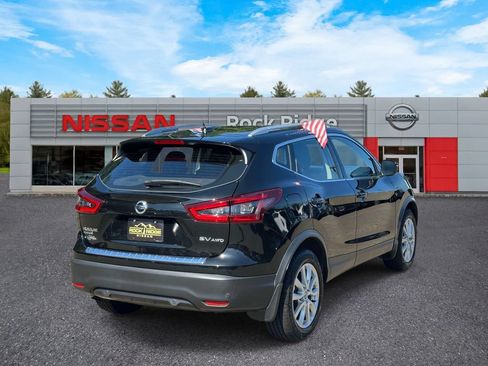 Certified 2022 Nissan Rogue Sport SV AWD/4WD image 5