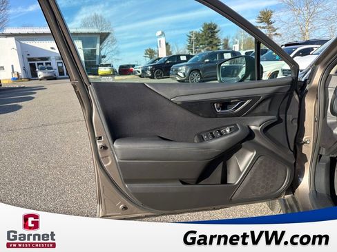 Used 2024 Subaru Outback Premium image 10