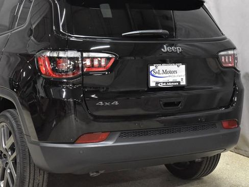 New 2026 Jeep Compass Limited image 9