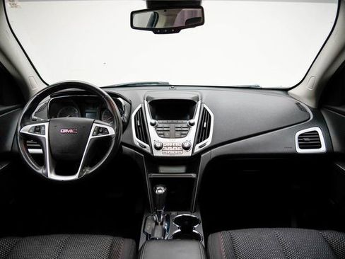 Used 2017 GMC Terrain SLE w/ Chrome Edition image 27