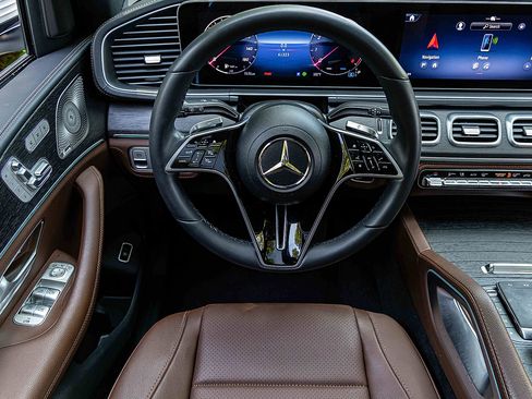 Used 2024 Mercedes-Benz GLE 350 4MATIC image 18