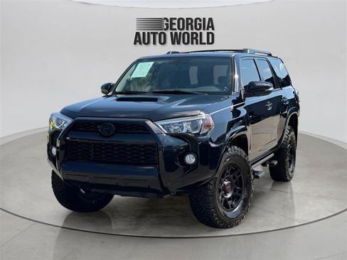 Used 2019 Toyota 4Runner TRD Off-Road Premium AWD/4WD image 3