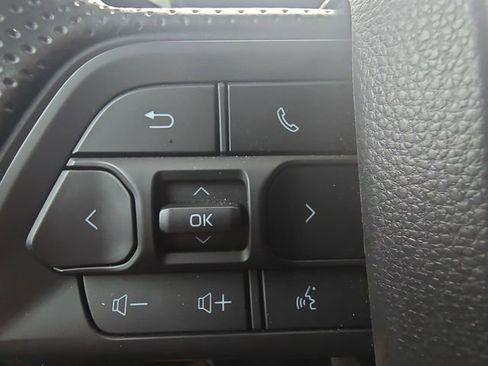 Used 2025 Toyota Tacoma SR5 image 16