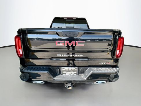 Used 2021 GMC Sierra 1500 AT4 w/ AT4 Preferred Package AWD/4WD image 6