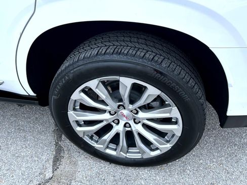 Used 2023 GMC Yukon Denali w/ Max Trailering Package AWD/4WD image 24