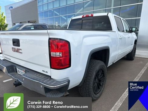 Used 2017 GMC Sierra 1500 SLE w/ SLE Value Package AWD/4WD image 5