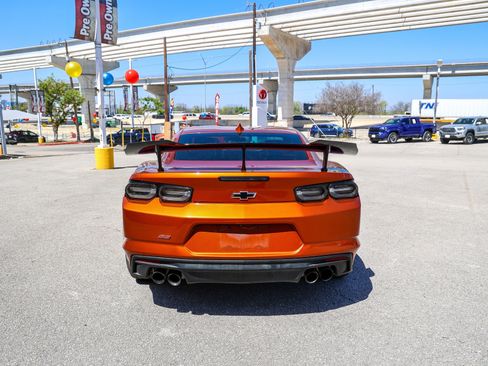 Used 2022 Chevrolet Camaro SS image 12